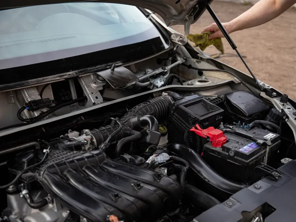 Motor y sistema automotriz